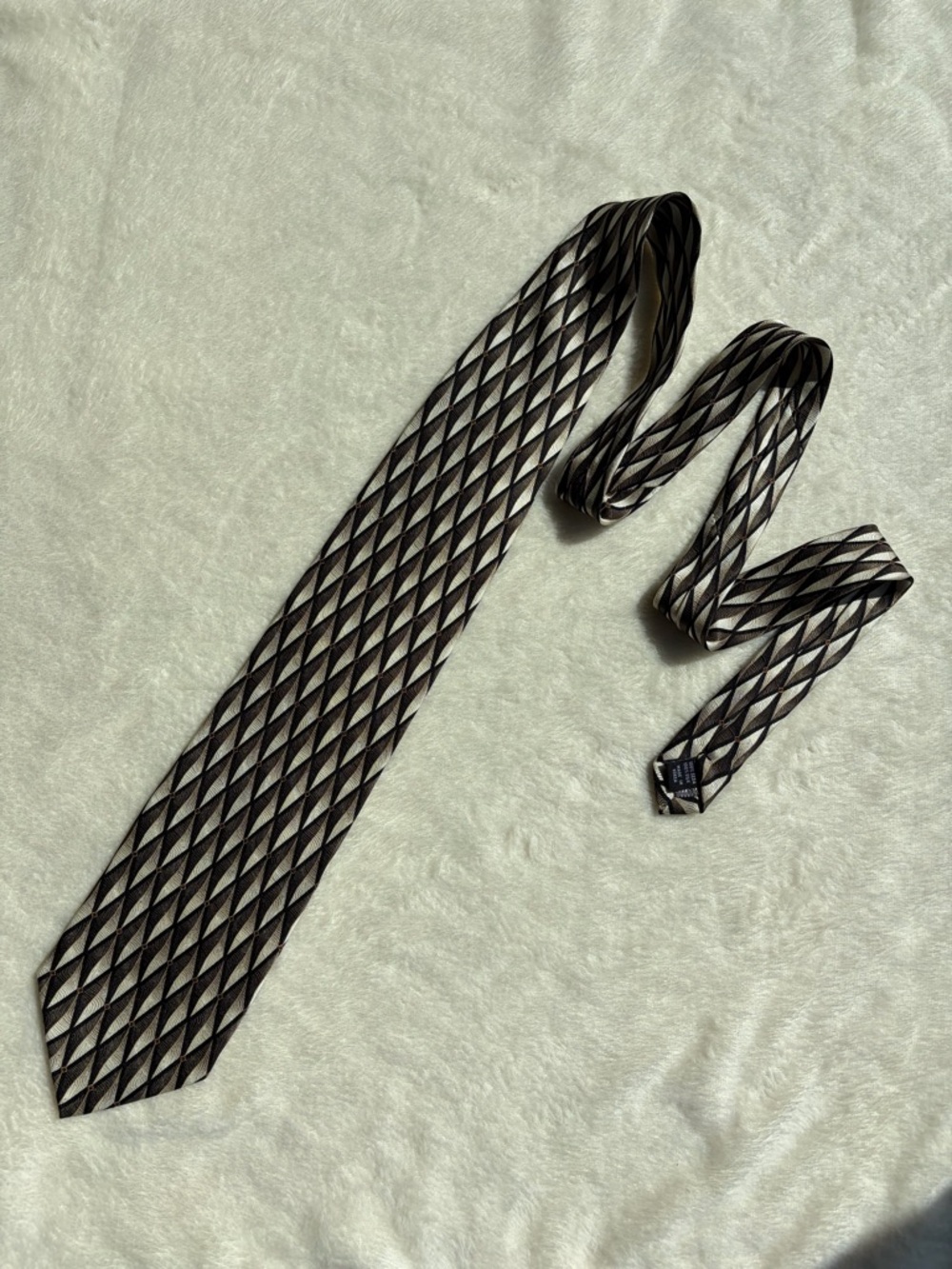 di Moggio Vintage Geometric Black and Cream Men's Silk Tie
